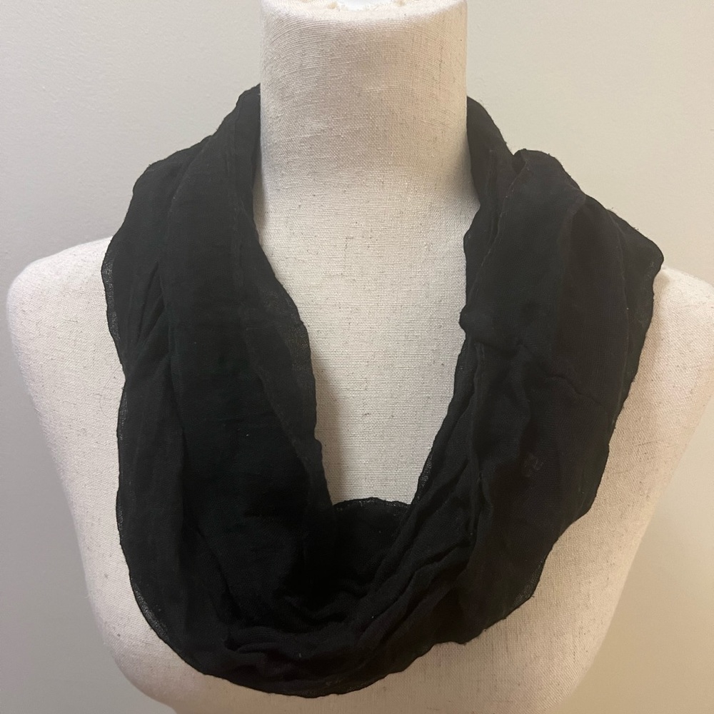 Infinity Scarf (NEW) - Picture 3 of 4